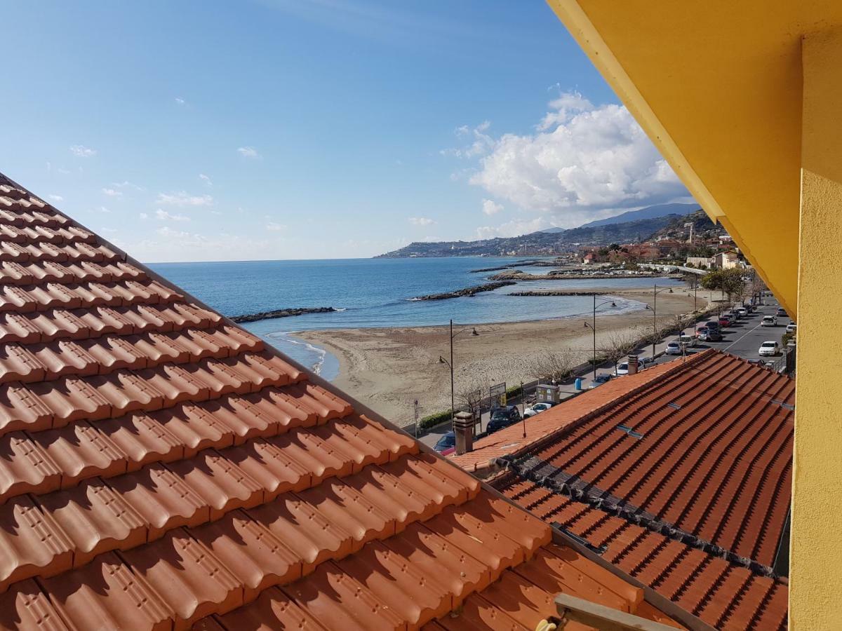 Villa Il Convento Sul Mare Santo Stefano al Mare Exterior foto